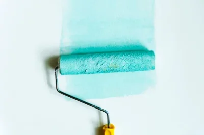 Peinture intérieure à Faverolles — murs, plafonds et boiseries